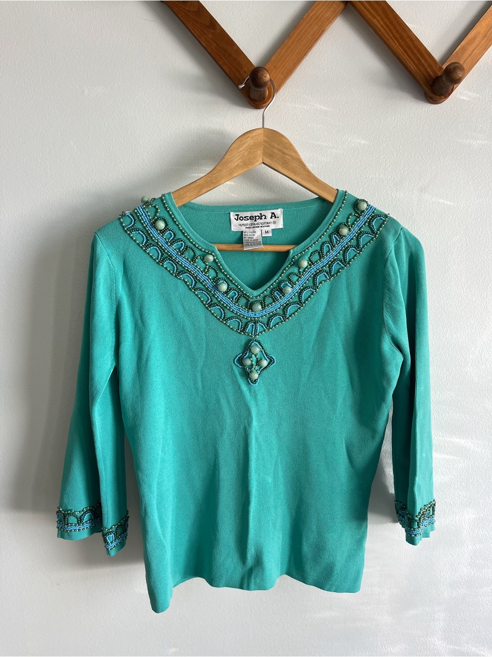 Joseph A Teal Beaded V-Neck Vintage Long Sleeve Top
